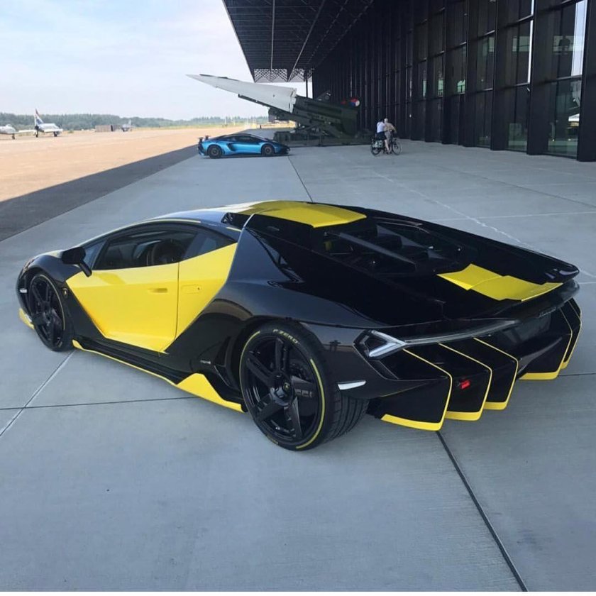 Ламборджини Центенарио