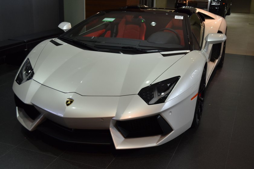 Lamborghini Aventador SVJ Roadster