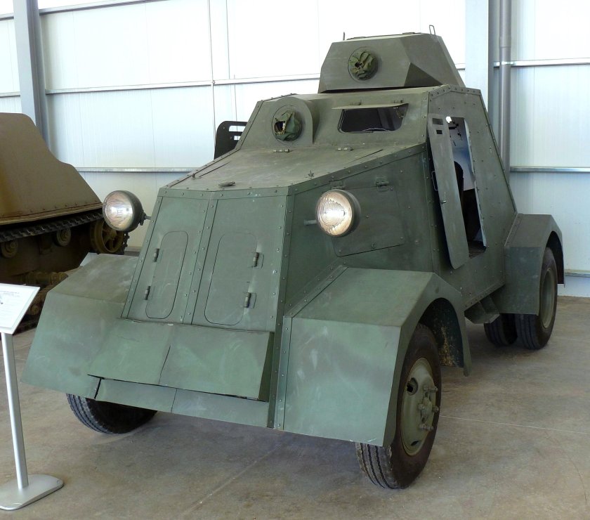 Испанский бронеавтомобиль UNL-35
