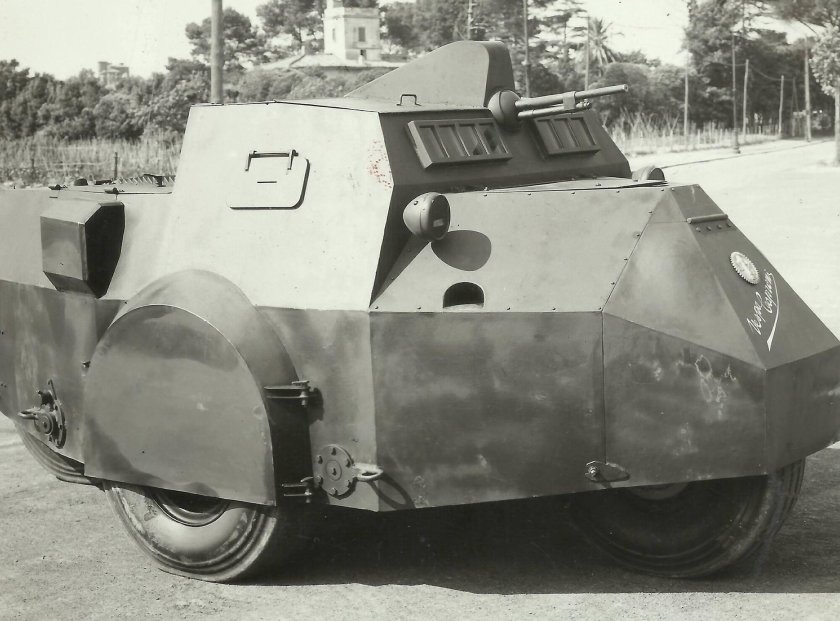 Vespa-Caproni Armoured car