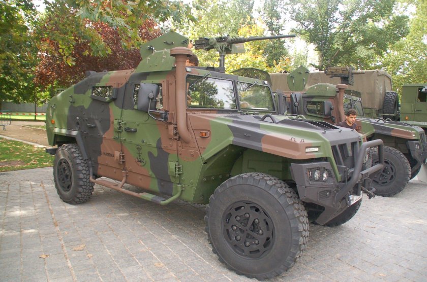 VAMTAC броневик