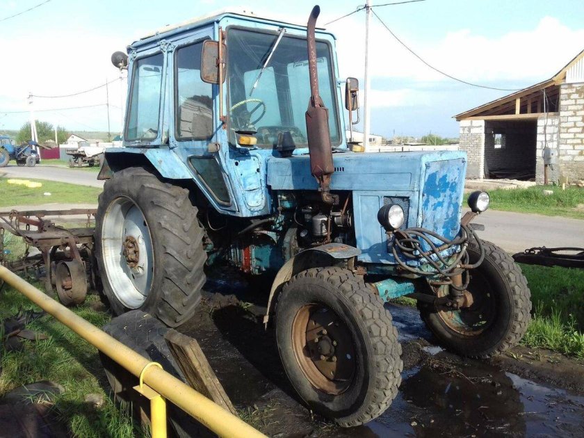 Трактор колесный МТЗ-80