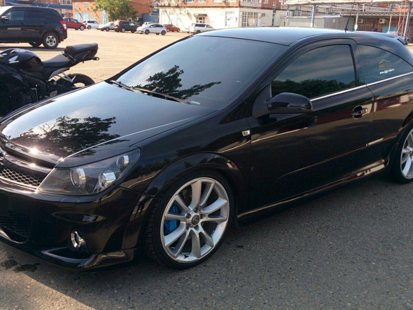 Opel Astra OPC 2007