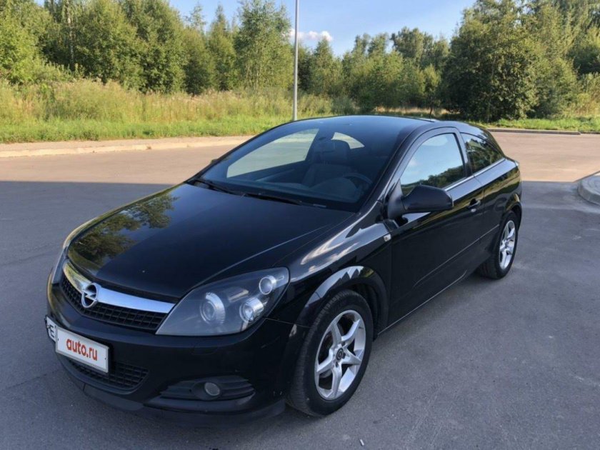Opel Astra h GTC 2010