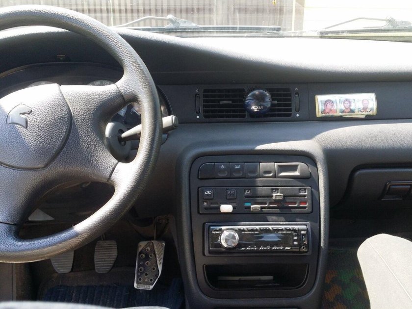 Iran Khodro Samand 2006 салон