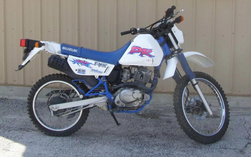 Suzuki Dr 125