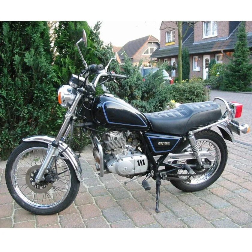 Suzuki GN gs125