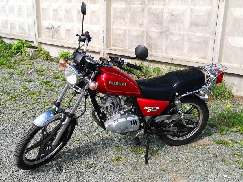 Сузуки GN 125