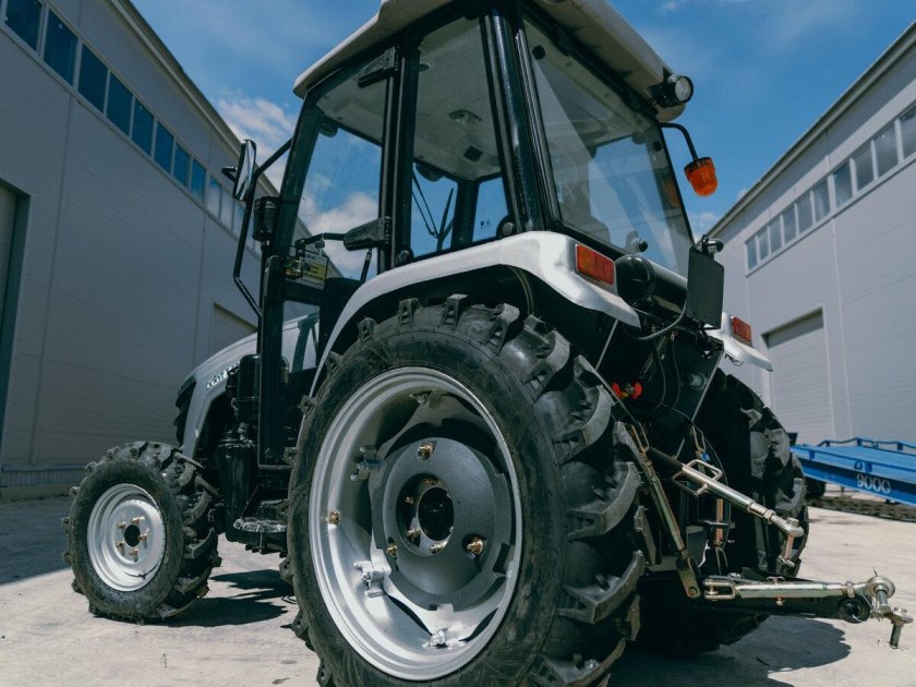 Трактор Скаут t-504с