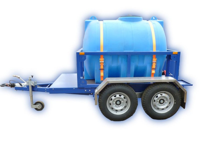 Прицеп цистерна 2000 литров