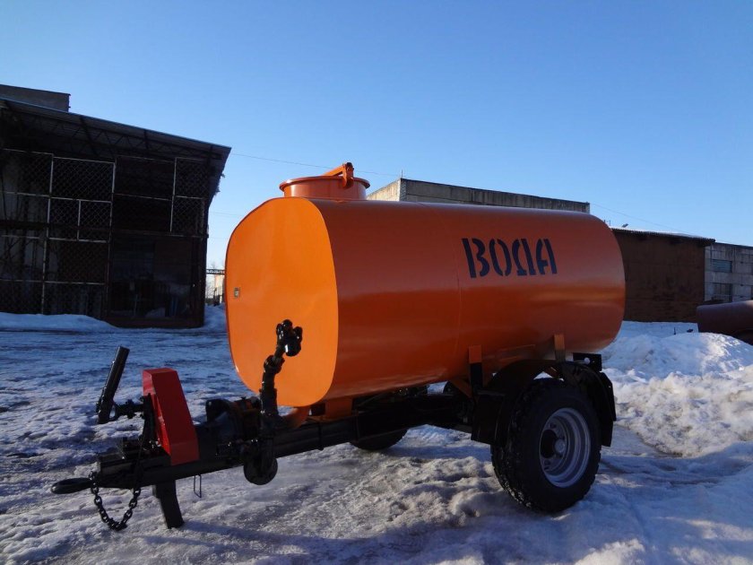 Прицеп цистерна вакуумная 8655-10-04