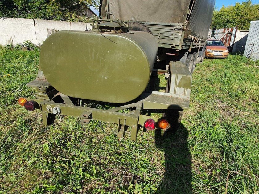 Цистерна прицепная цв-1.2