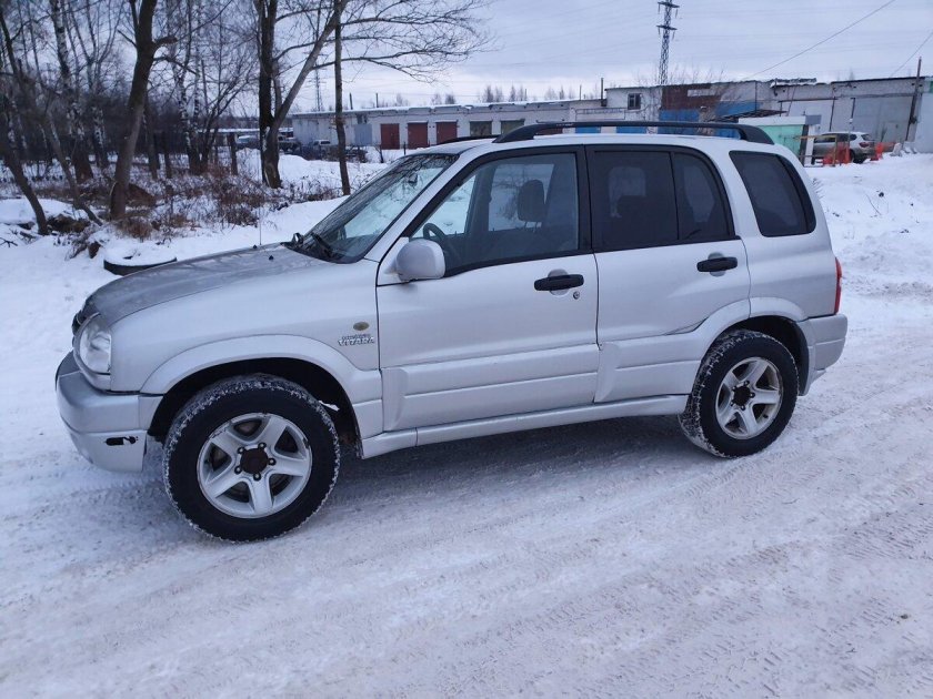 Suzuki Grand Vitara 2003