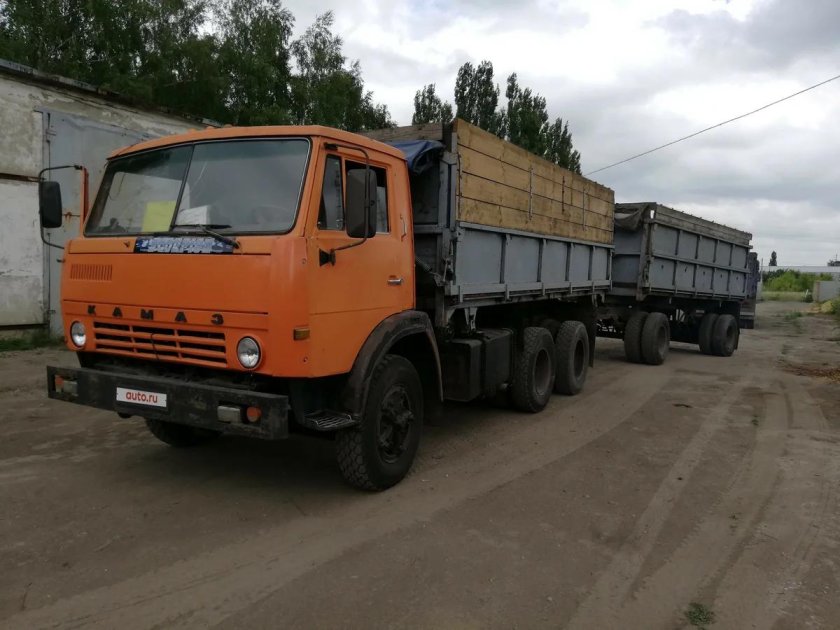 КАМАЗ 55102 самосвал