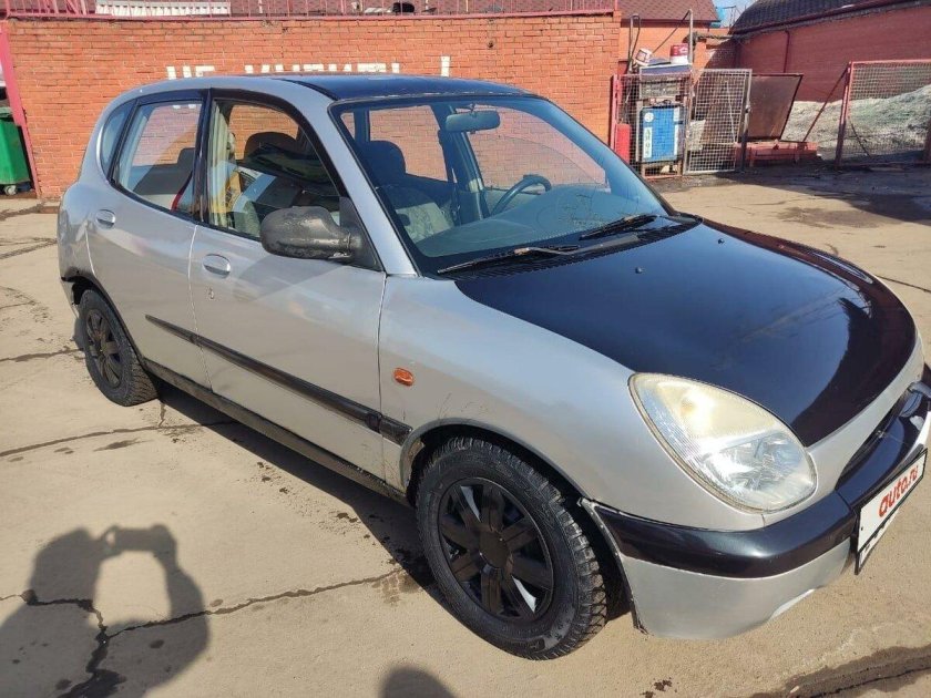 Дайхатсу Сирион 2000 в жизни