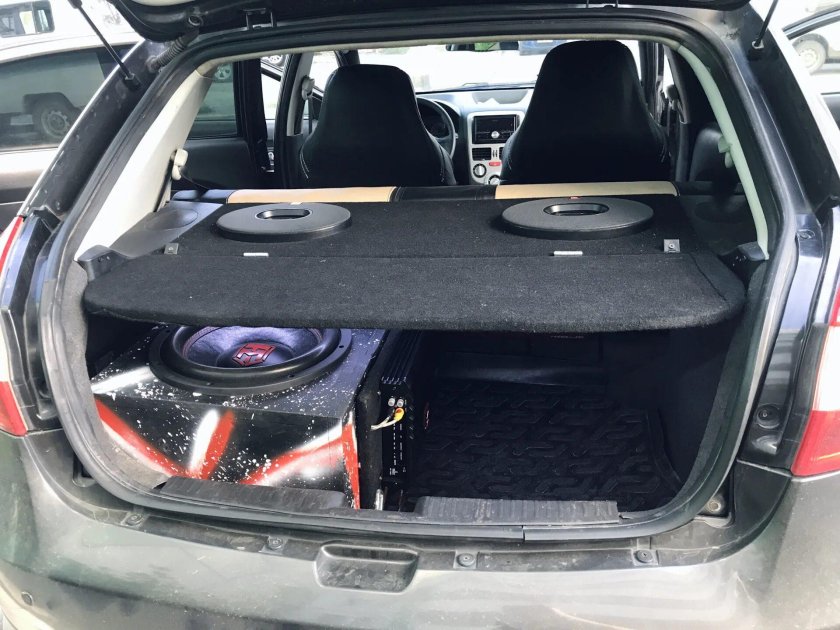 Полка багажника Chery a13