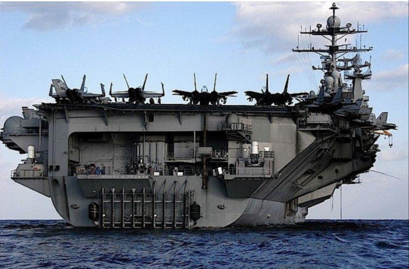 Гарри Трумэн авианосец