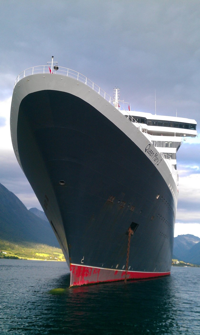 Queen Mary 2