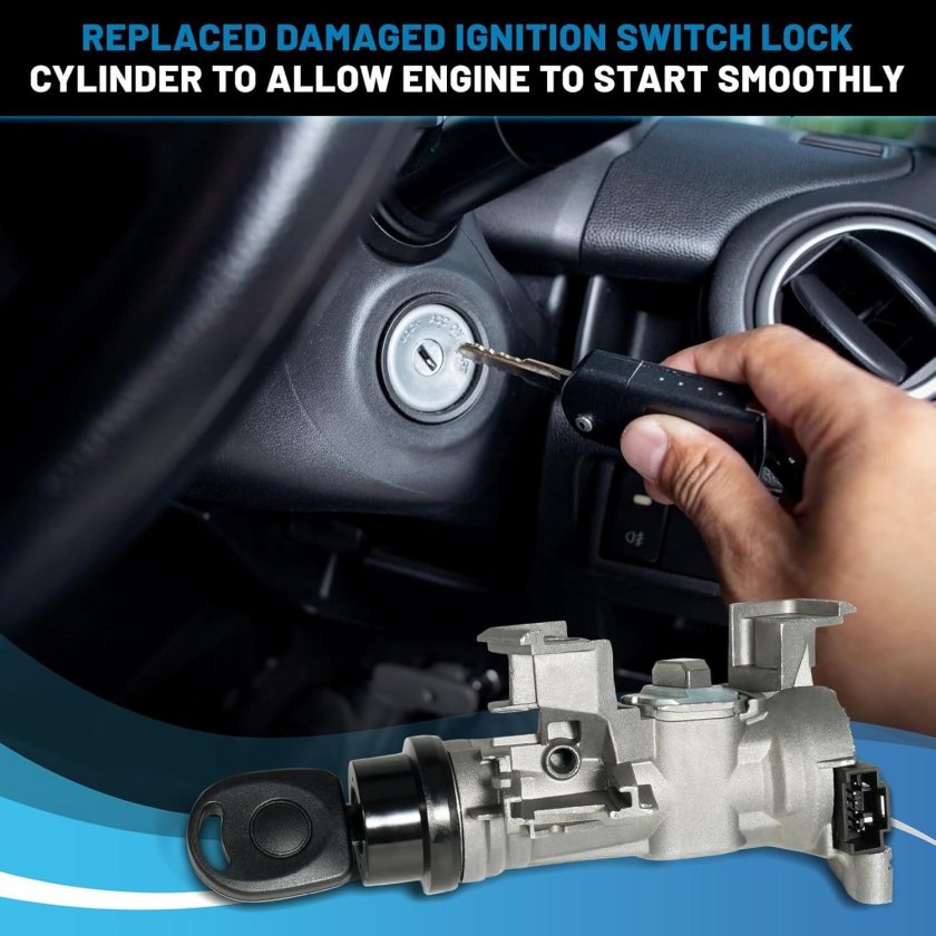 Ключ зажигания в машине