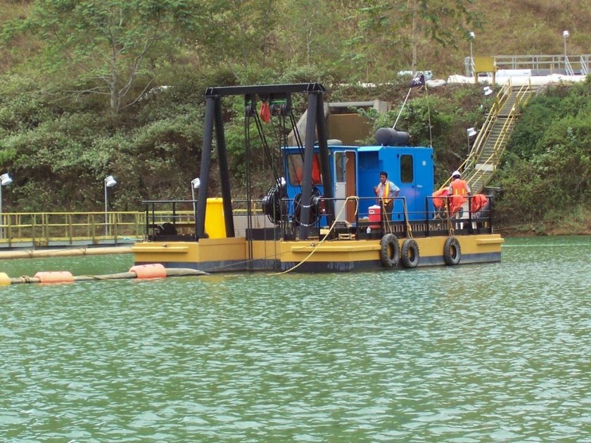 Драгфлоу земснаряд