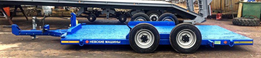 ЧМЗАП 83582-010-04 п3 прицеп-платформа