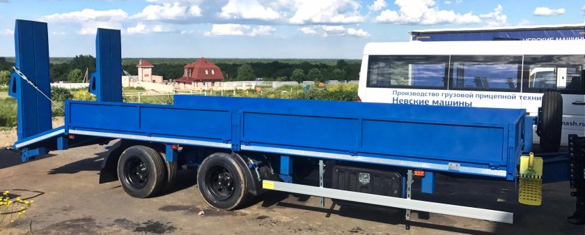 Низкорамный прицеп 83402 TS 15,