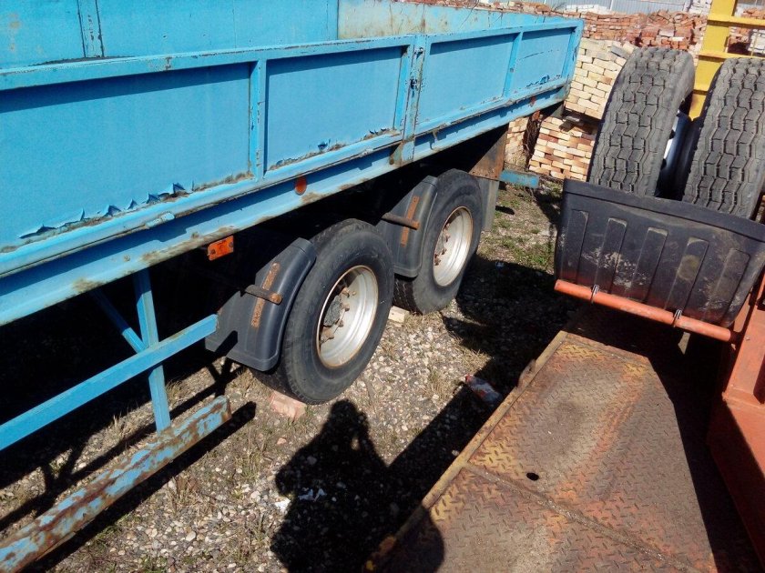 Полуприцеп гп 20т.