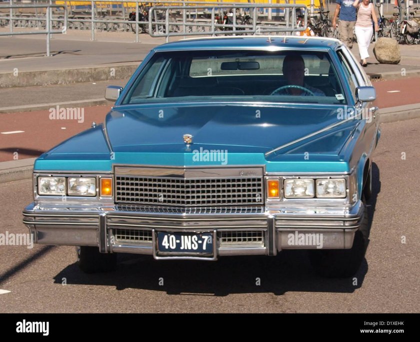 Кадиллак Deville 1979