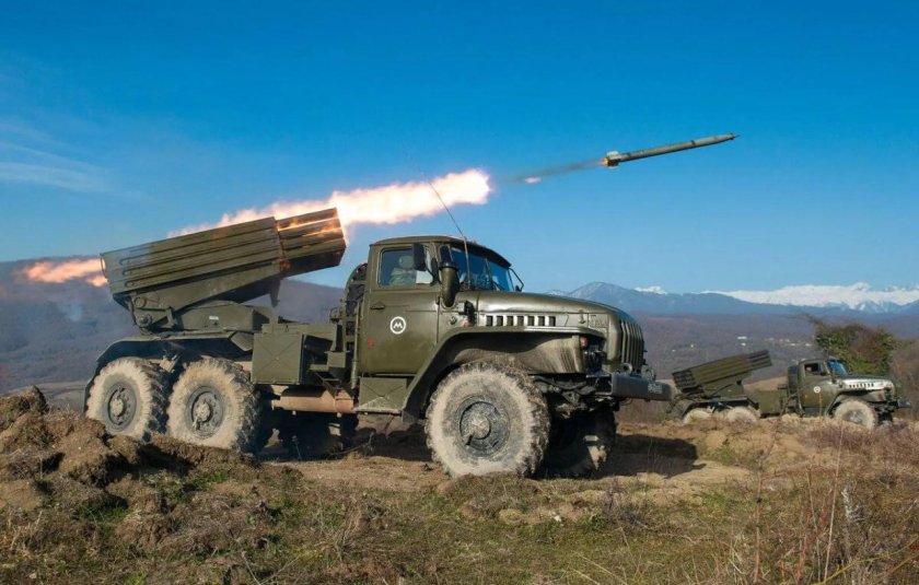 РСЗО БМ-21 град