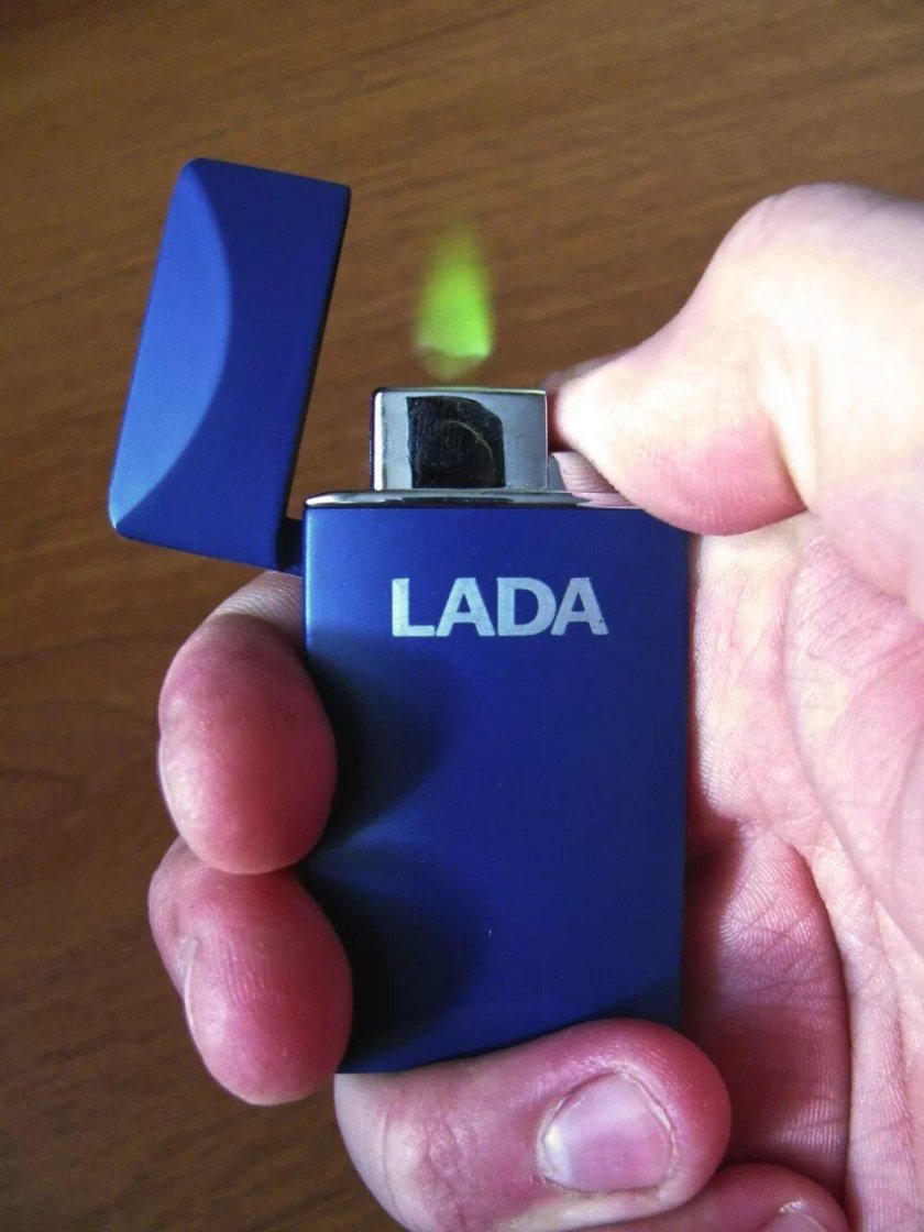 Фирменные зажигалки