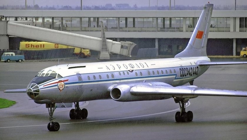 Ту 104 Туполев