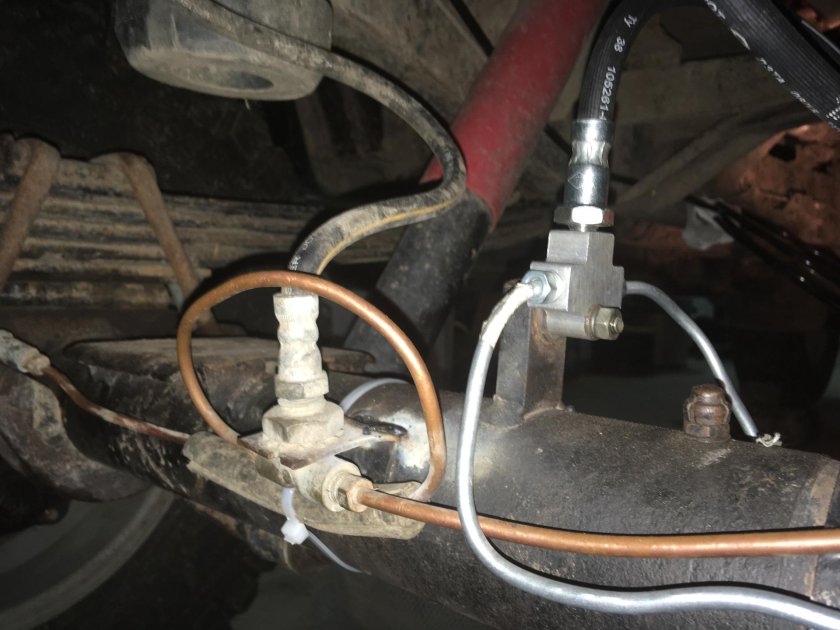Тормозные трубки ГАЗ 66 задний мост