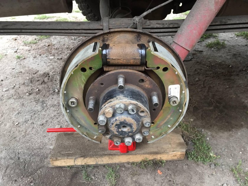 Эксцентрики тормозов УАЗ 469