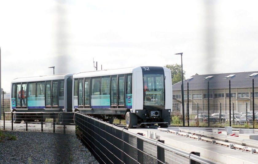 Поезд на шинном ходу