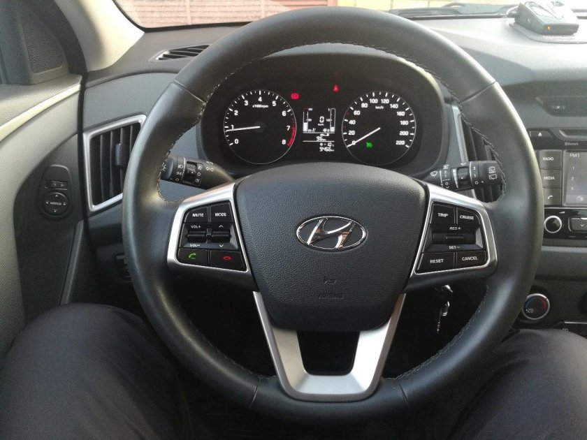 Hyundai Creta руль
