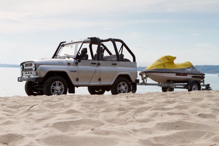 Пляжный УАЗ 469