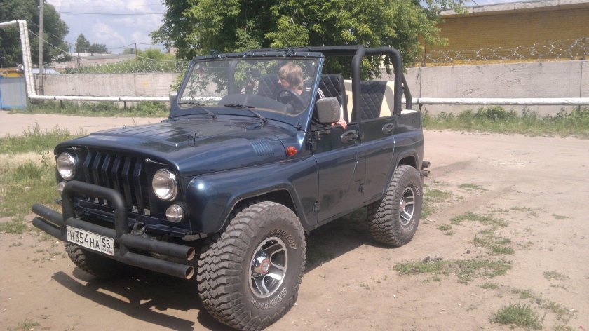 Тюнингованный УАЗ 469
