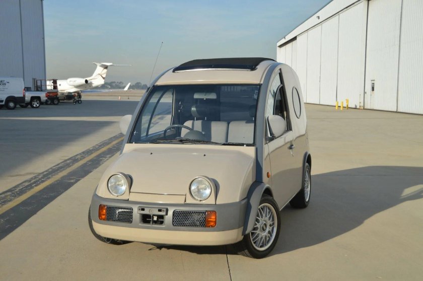 Nissan Cargo 85