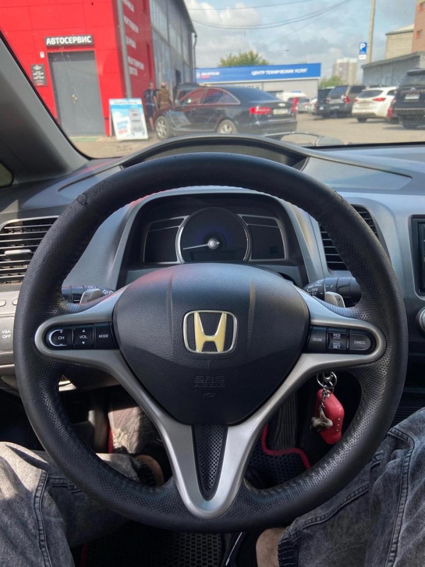 Руль Аккорд 8