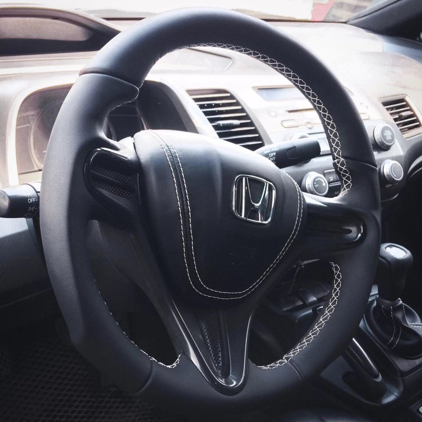 Руль Honda Civic 4d