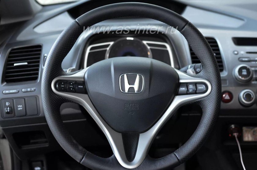 Руль Honda Civic 4d