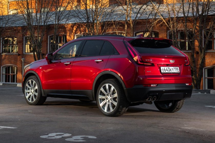 Cadillac xt4 2024