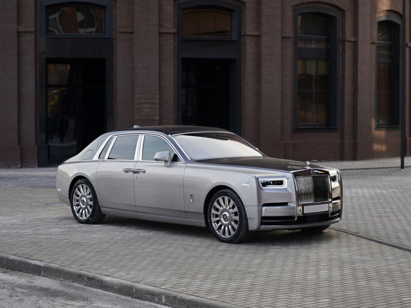 Rolls Royce Phantom 8