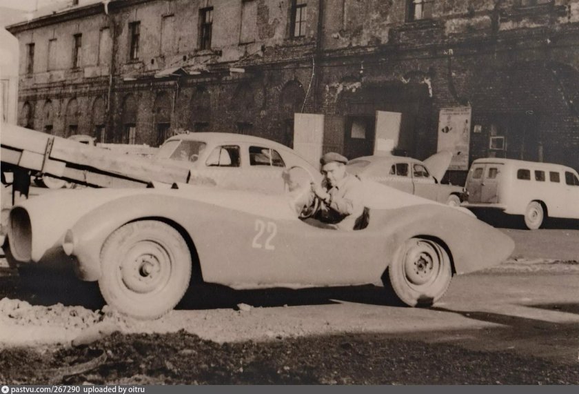 ЗИЛ-112с спортивный автомобиль