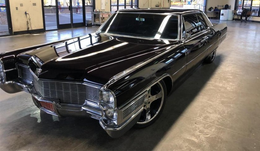 Кадиллак Deville