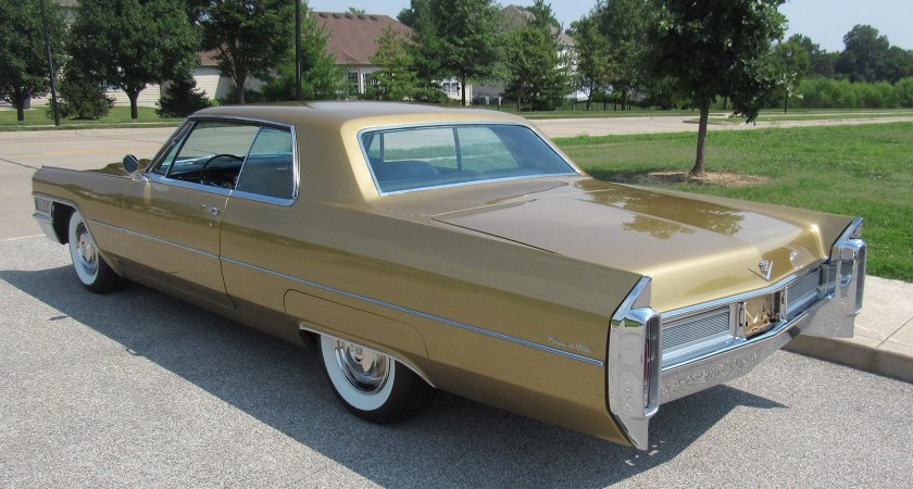 Cadillac Deville купе(1965-1970)