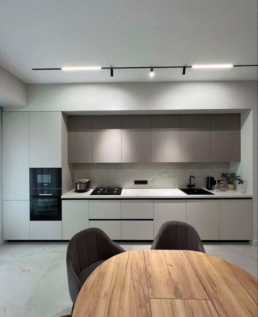 Освещение перед шкафом