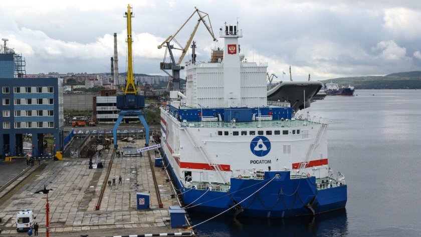 Ломоносов плавучая атомная станция