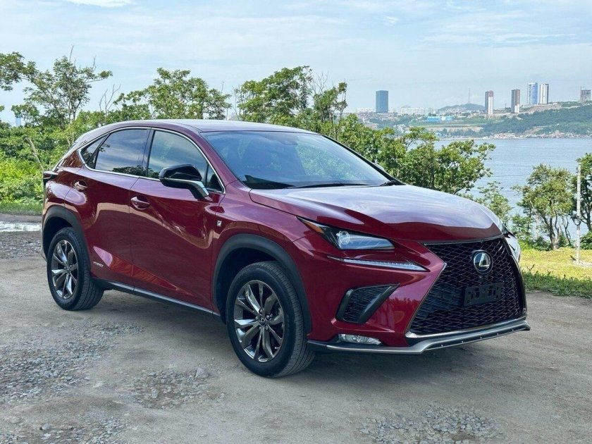 Лексус NX 300 2017