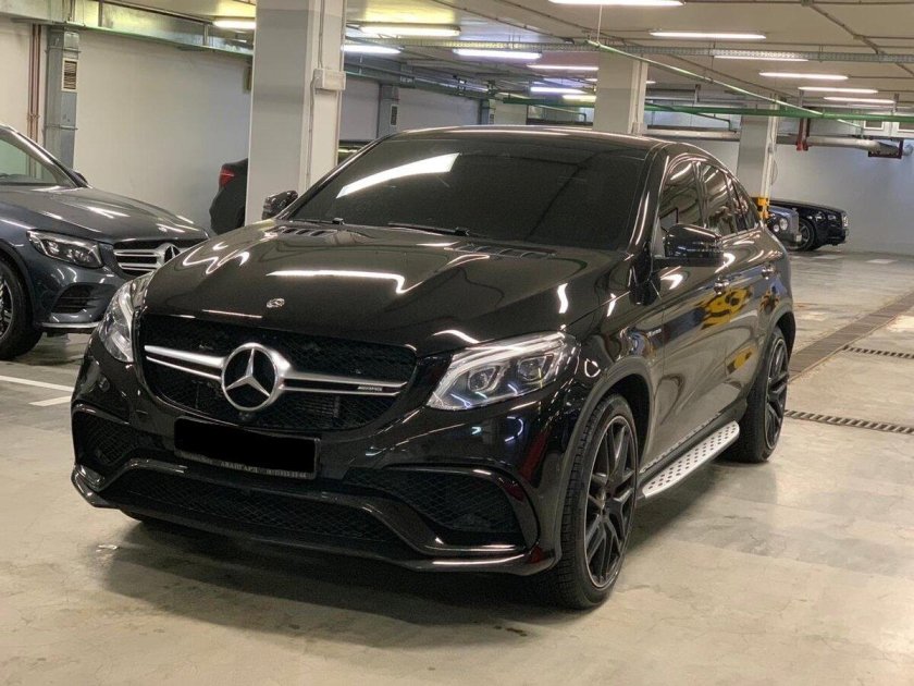 Mercedes GLE s63 черная